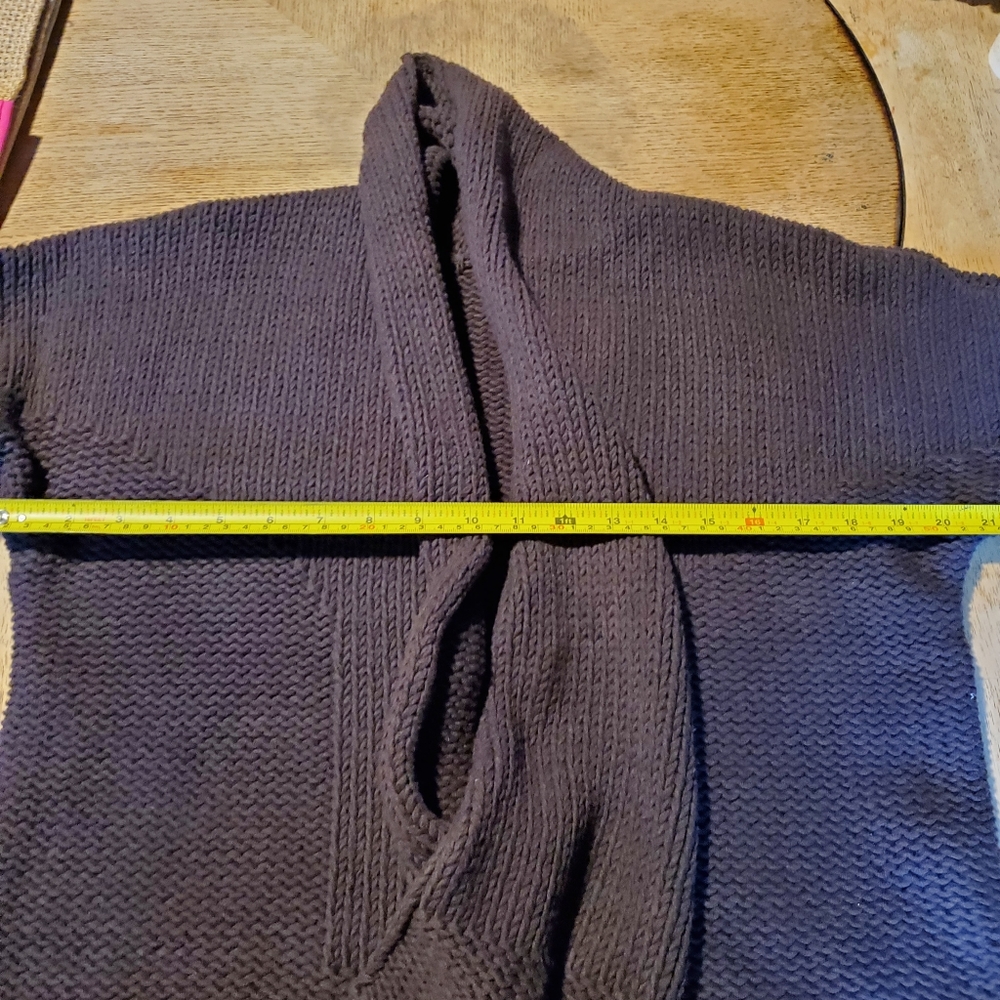 Sweater - Picture 2 of 5